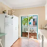 Prainha Paradise - Silhueta Citadina Alvor