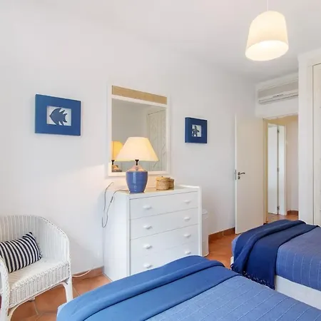 Prainha Paradise - Silhueta Citadina