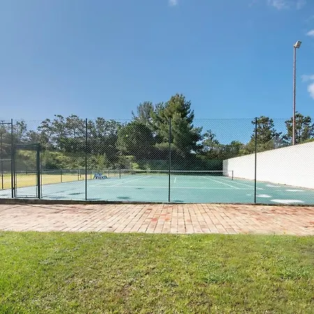 Prainha Paradise - Silhueta Citadina Alvor