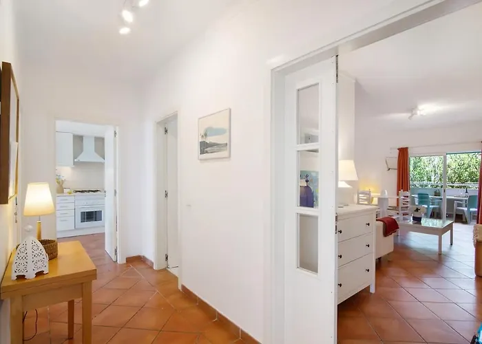 Prainha Paradise - Silhueta Citadina